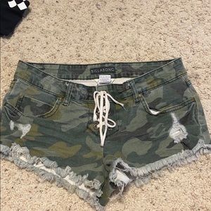 Billabong Camo Jean shorts